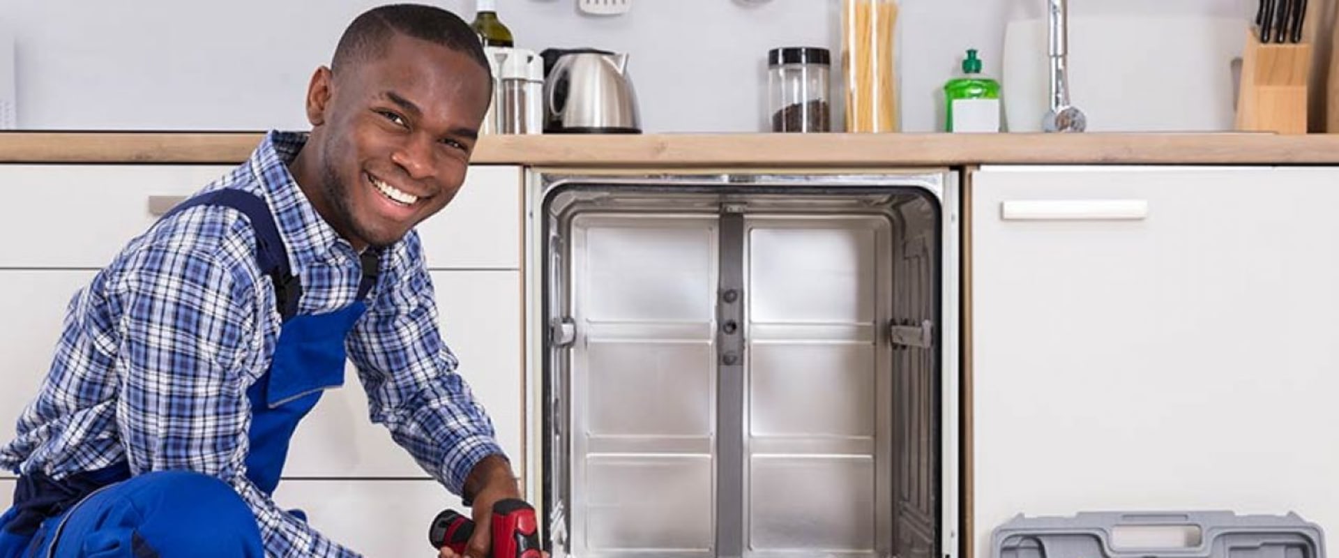 Do you need a license to repair appliances in texas?