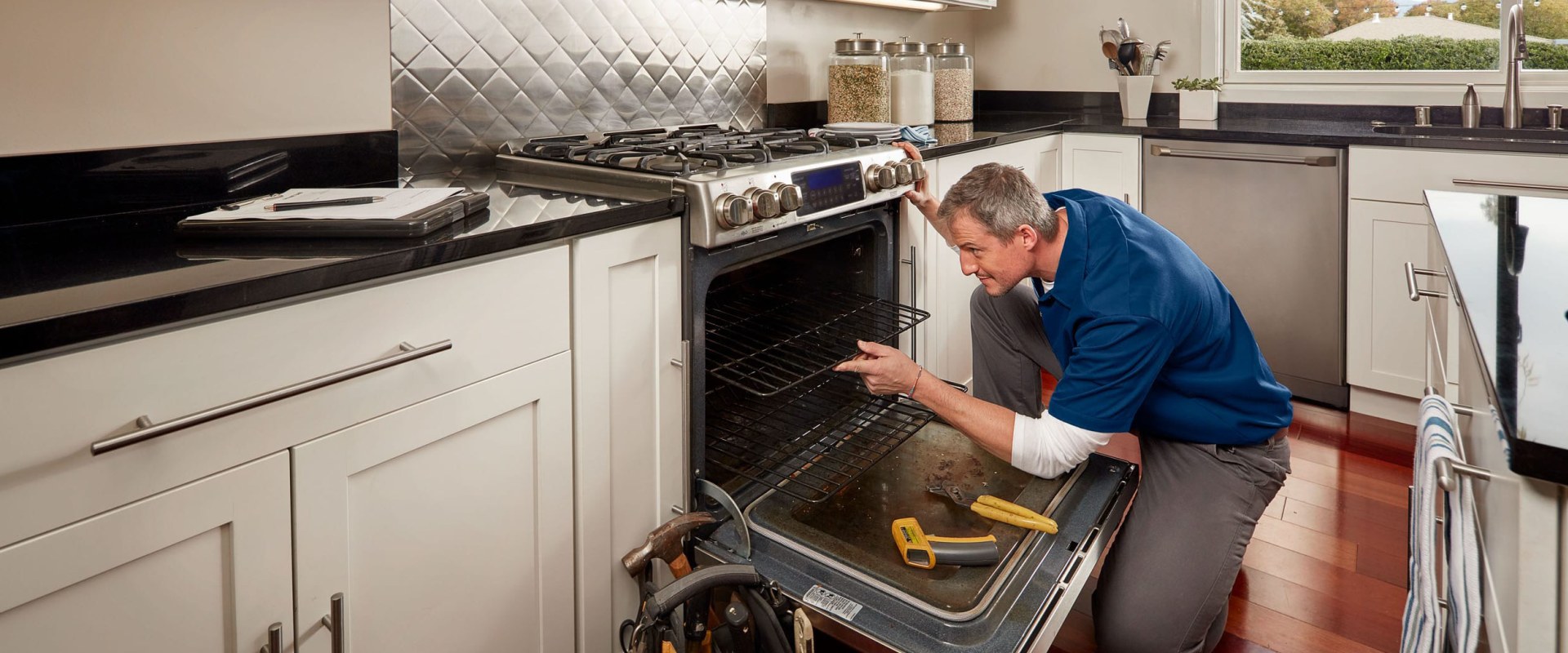 Home Appliances: The Most Important Things To Repair Before Selling A House In Baltimore