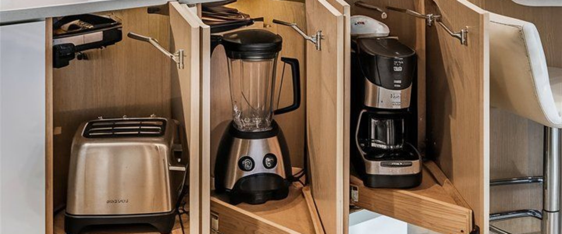 Appliance Repair Insights for Kitchens with Compact Cabinet Layouts