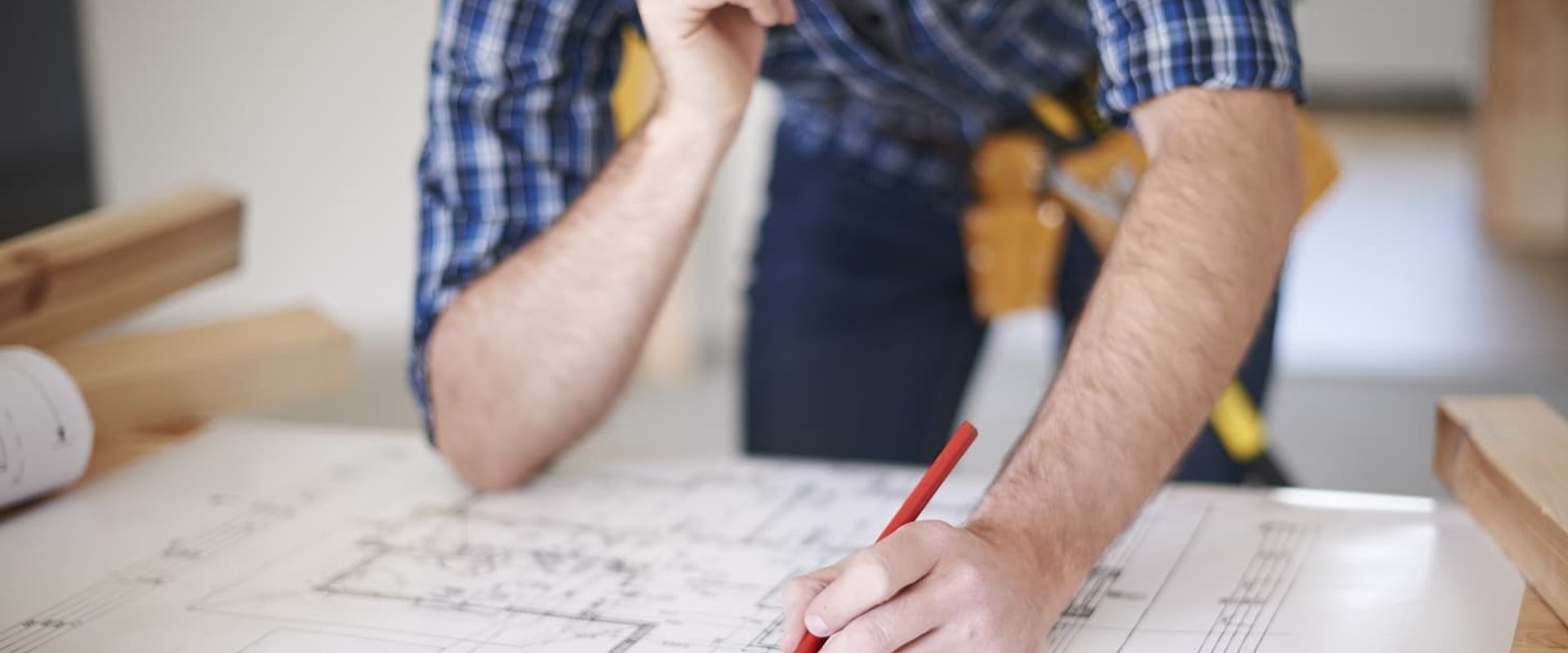 How do i get a contractors license in texas?